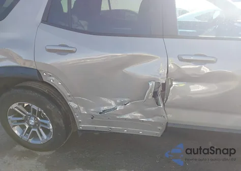 2025 GMC Terrain Awd Elevation z USA, uszkodzony, nr VIN 3GKALUEG6SL238728